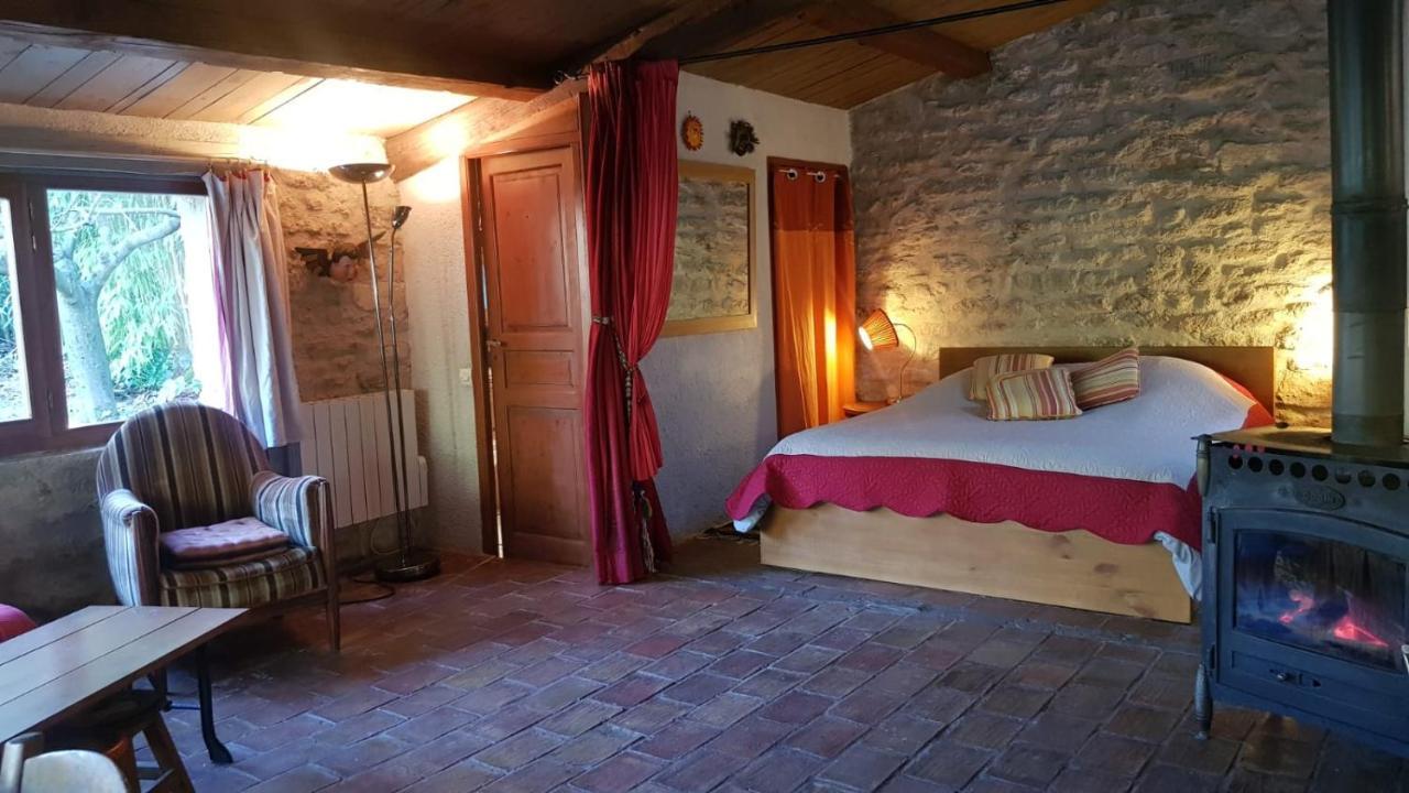 Mazet De Mo Villa Uzes Exterior photo