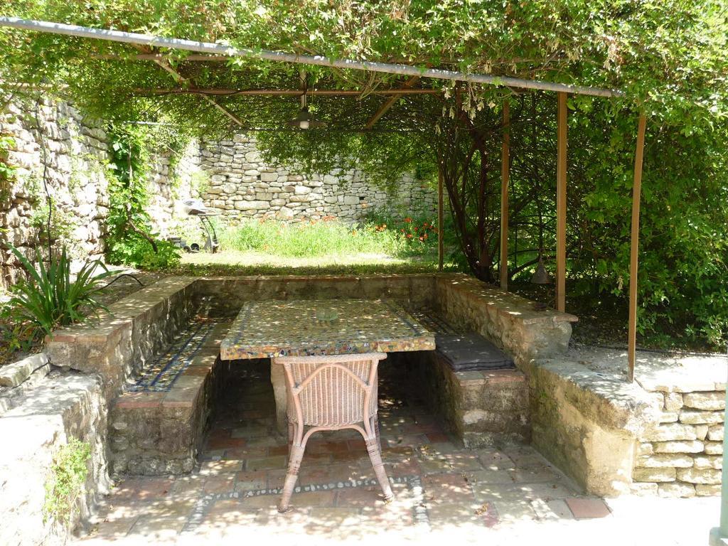 Mazet De Mo Villa Uzes Exterior photo